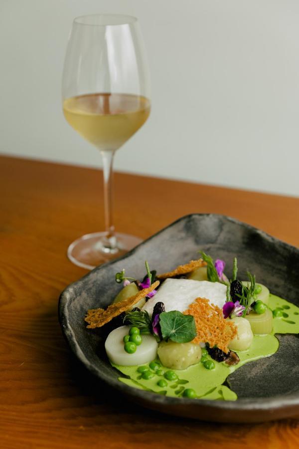 Pluvio Restaurant And Rooms Ucluelet Luaran gambar